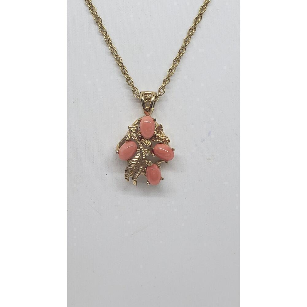 Vintage 14K Gold Plated Coral Necklace Leaf Pendant Rope Chain - Picture 1 of 11